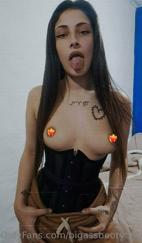 hängende titten onlyfans xxx schöne galerien