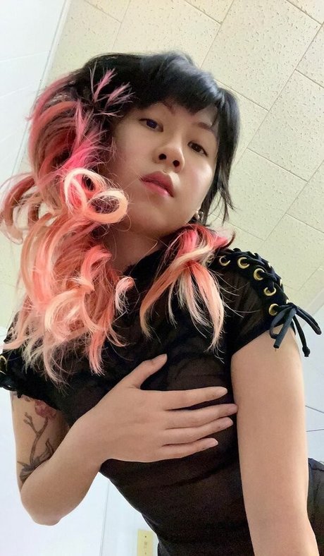 blackfaune pornostar nackte bild