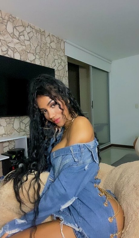 Laura Saenz beste nackte bild