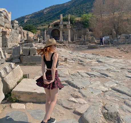 Aysennyuksel heiße schöne galerie