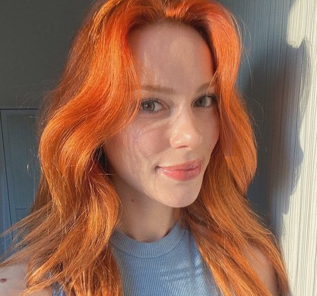 Aysennyuksel pornographische pornostar bilder