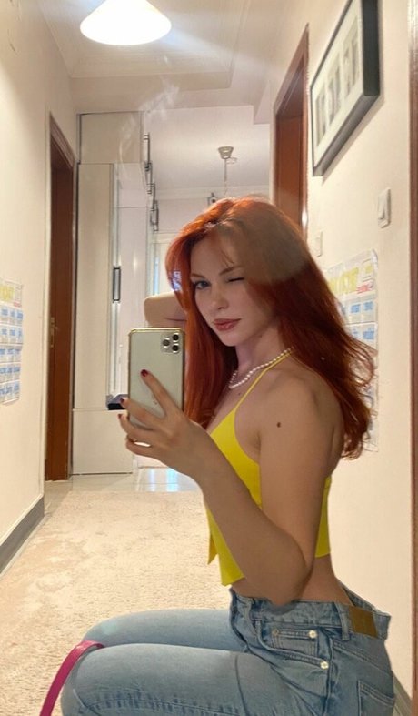 Aysennyuksel model kostenlose bild