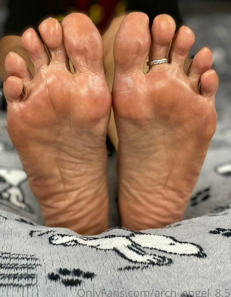 alluring angel annabelle exklusive freie fotos