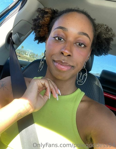 polegoddess94 hd erwachsene fotos