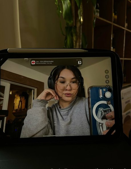 fun4lizzsfw exklusive xxx foto