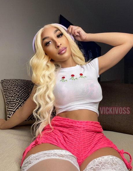 wewantvicki model exklusive galerie