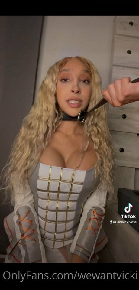 wewantvicki schauspielerin perfekte archiv