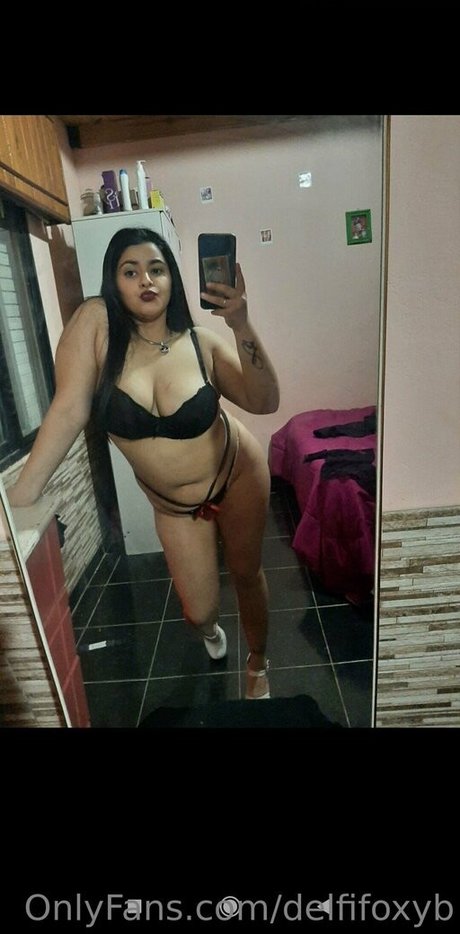 delfifoxyb nackten galerie
