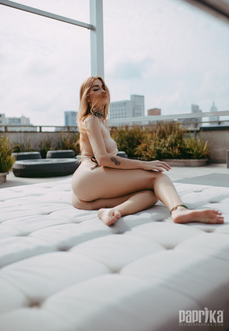 kurviges mädchen von nebenan nur fans porno akt archiv