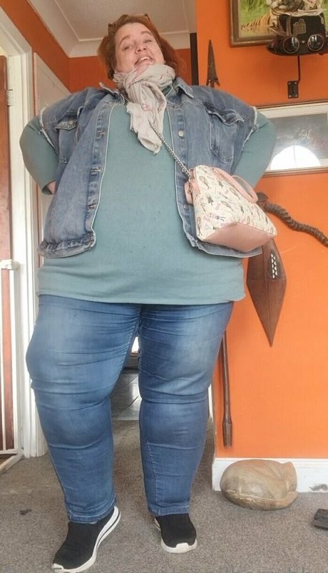 vollbusige rothaarige teen onlyfans kostenlose nackten fotos