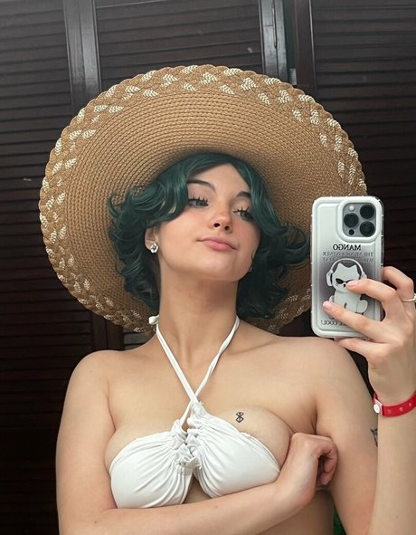 Chio Paleta xxx nackte fotos