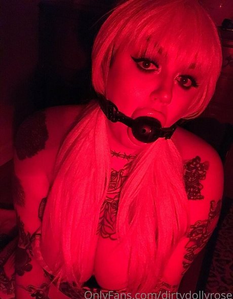 dirtydollyrose model heiße galerie