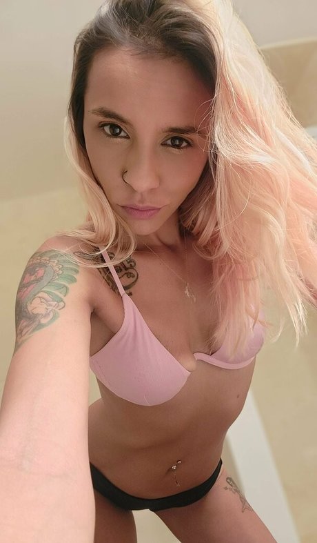 xkaramelbabyx xxx heiße foto