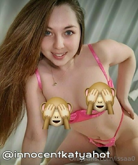 issaa0 nackt sex galerien