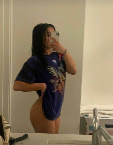 iwantujadearoo sexy nackte bilder