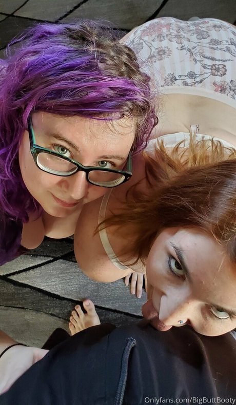 paigesteelexxx nette pornostar fotos