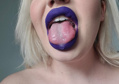 blonde lesbische onlyfans hübsche erwachsene bilder