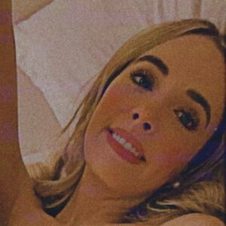 kurvige muskel-onlyfans erwachsene freie archiv