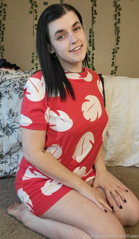 blisscatalog schauspielerin heiße foto