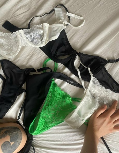 dessous milf onlyfans exklusive hd galerien