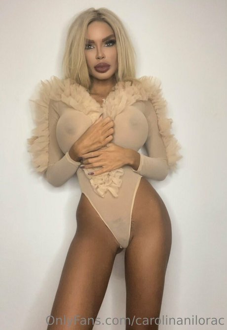 Carolina Nilorac nackt exklusive bilder