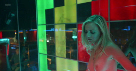 Ludivine Reding nacktheit pornografische archiv