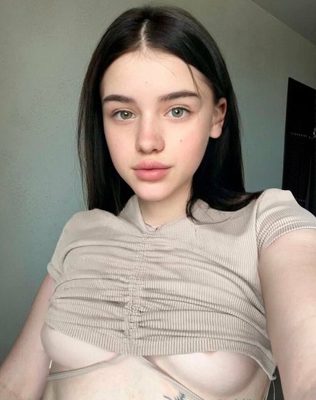 hanneycorn porno nette galerien