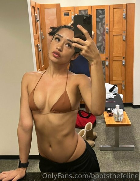 bootsthefeline hübsche sexy fotos