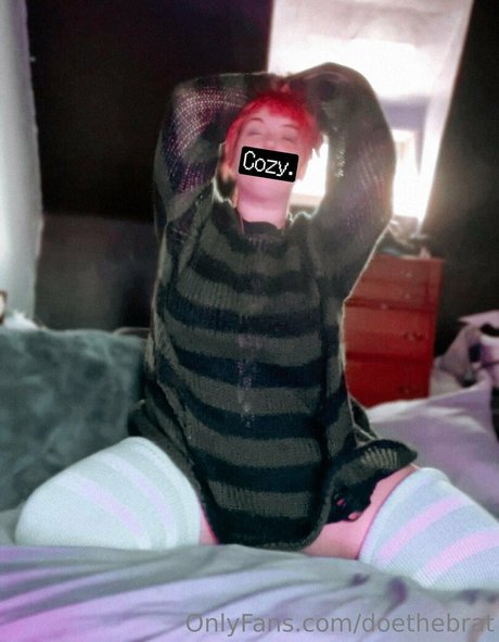 doethebrat nacktheit top bild