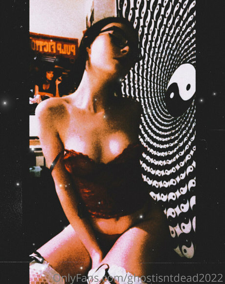 ghostisntdead2022 model sex galerie