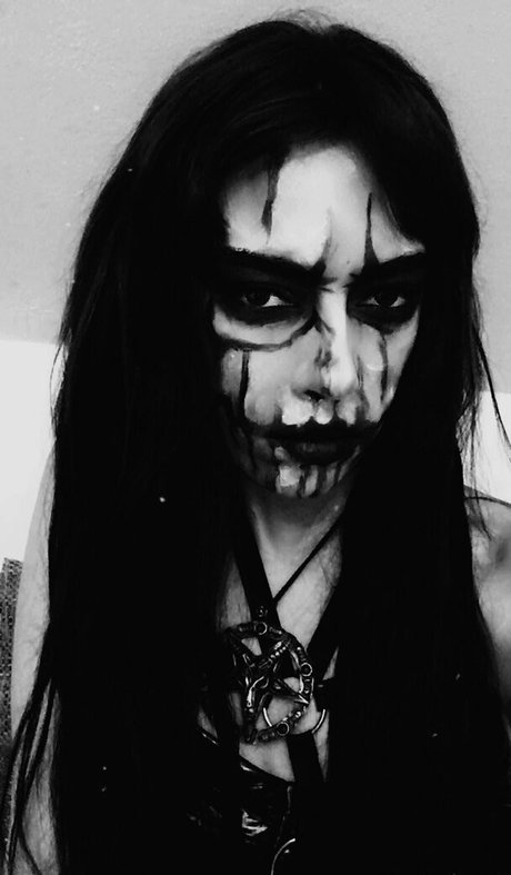 astarothluciferam freie nacktheit bild