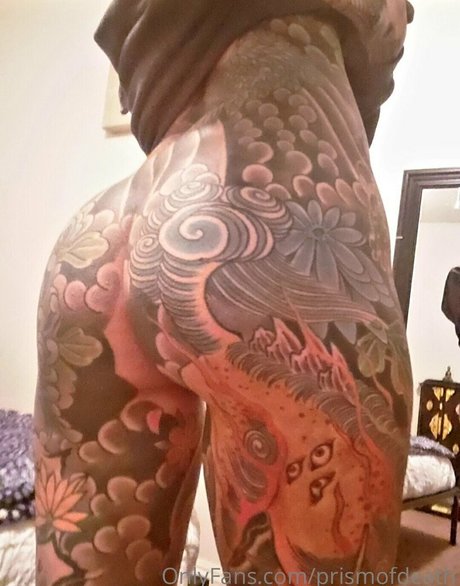 prismofdeath exklusive sexy foto