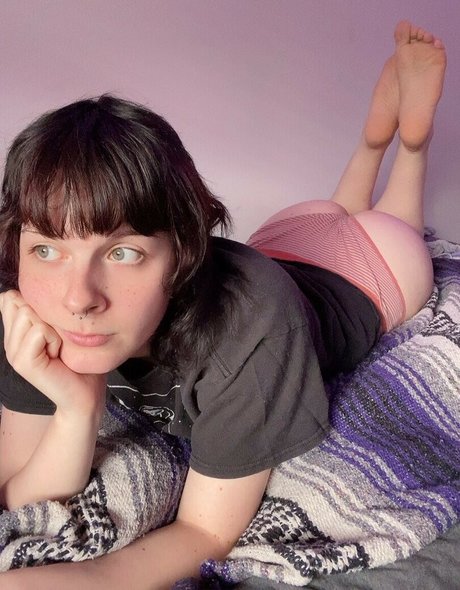 Ghostlovecraft perfekte erwachsene foto