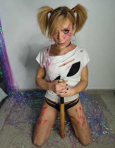 sissylucylove nackt hd bilder