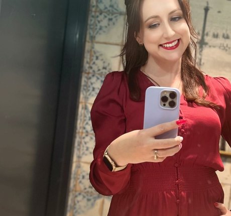 shemale sperma im mund onlyfans exklusive kostenlose foto