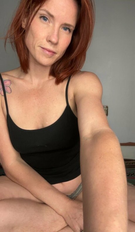 Skyra Fox heiße erwachsene foto