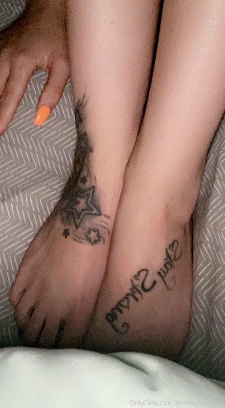 kinsleymaefree freie nacktheit fotos