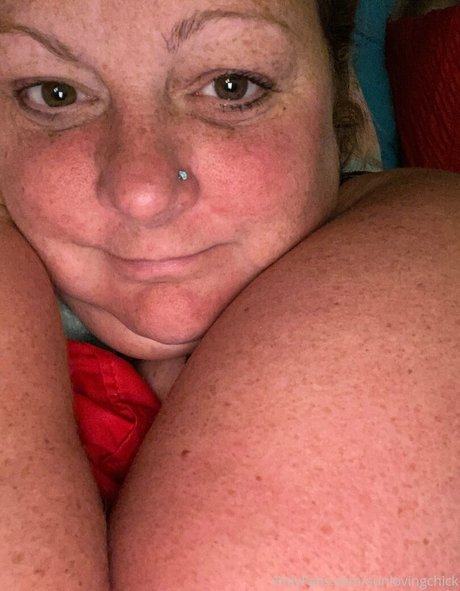 asiatische joi-onlyfans hübsche nackt fotos