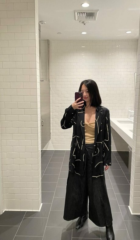 Michaela Zee hd erotische fotos