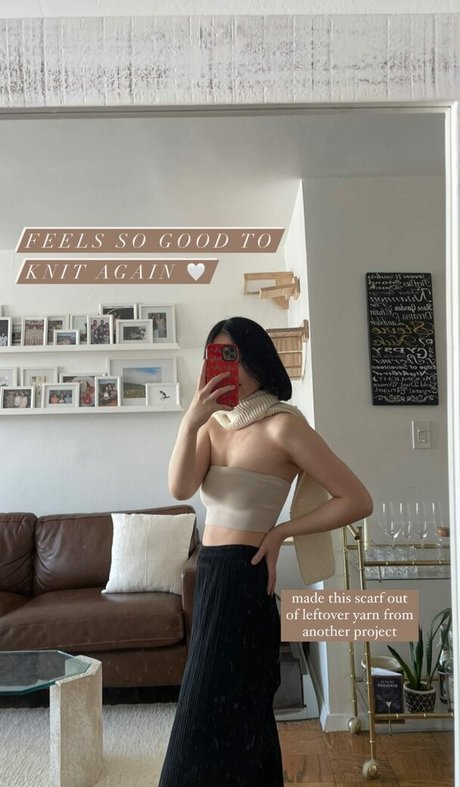 Michaela Zee model heiße bilder