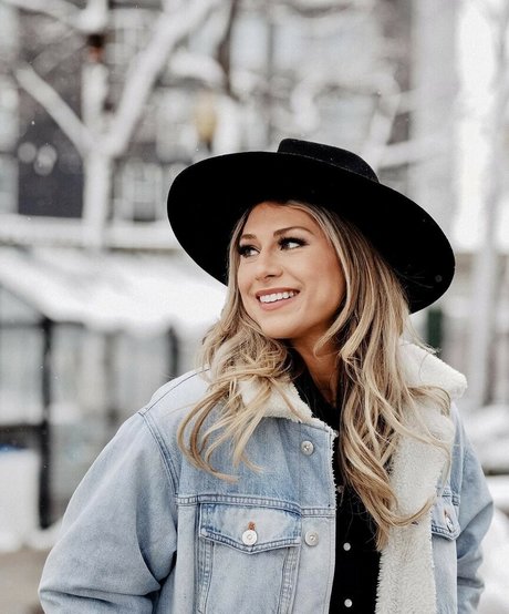 Dannie Rogers nackt sex bilder