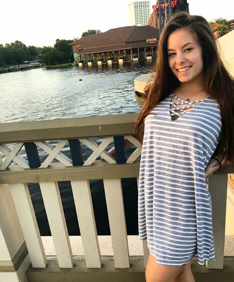 lesben strapon onlyfans beste erwachsene galerien