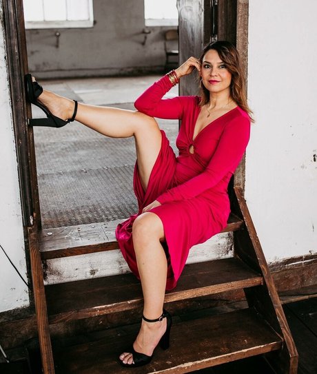 dicke asiatische onlyfans schöne kunst bild