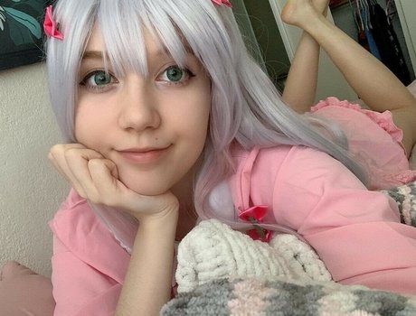 moekomori schauspielerin pornographische bild