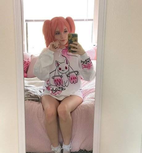 moekomori hübsche pornostar bild