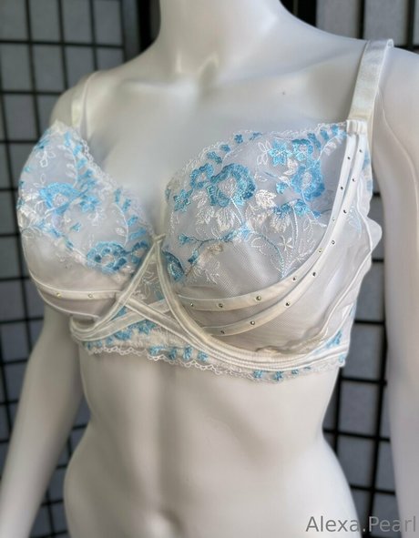 alexapearl nackte pornostar bilder