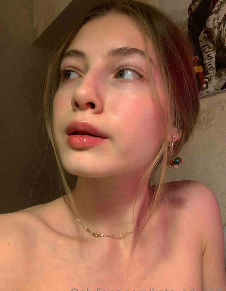 kate edem model erwachsene bild