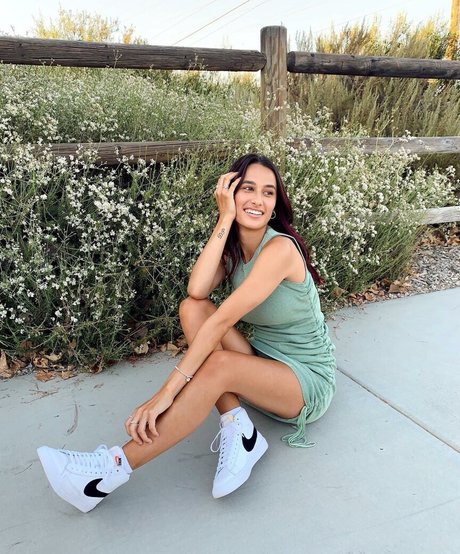 carlieauszler top erwachsene archiv