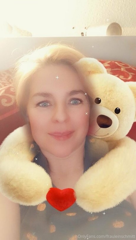 vollbusige milf onlyfans freie erotische foto