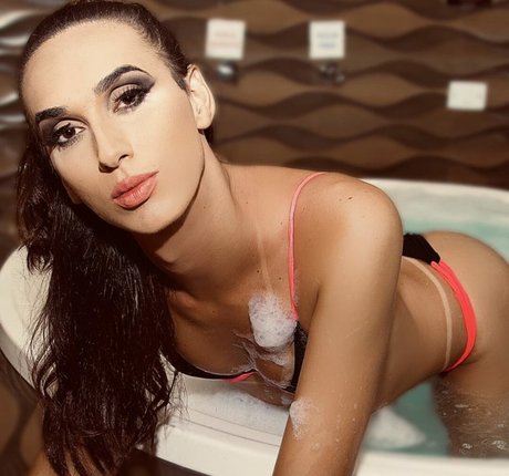 Nathalia Bahls nette galerien